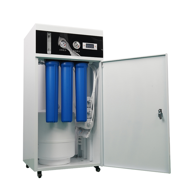 White and Black Medium Box 1200 gallon Commercial Reverse Osmosis Water Purifier (Water Filter)