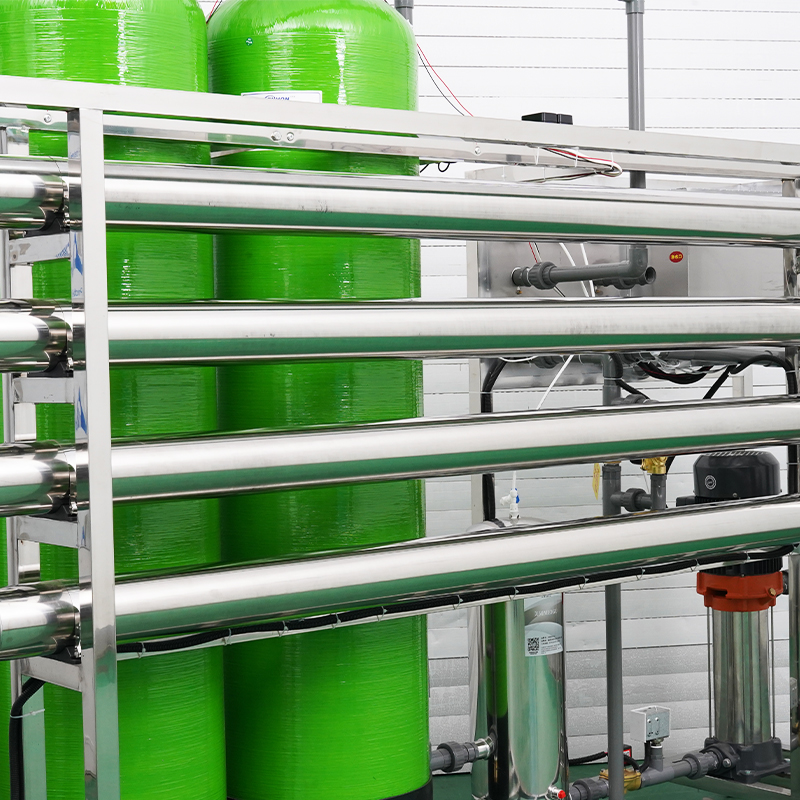 Two ton sand carbon canister reverse osmosis water treatment equipment