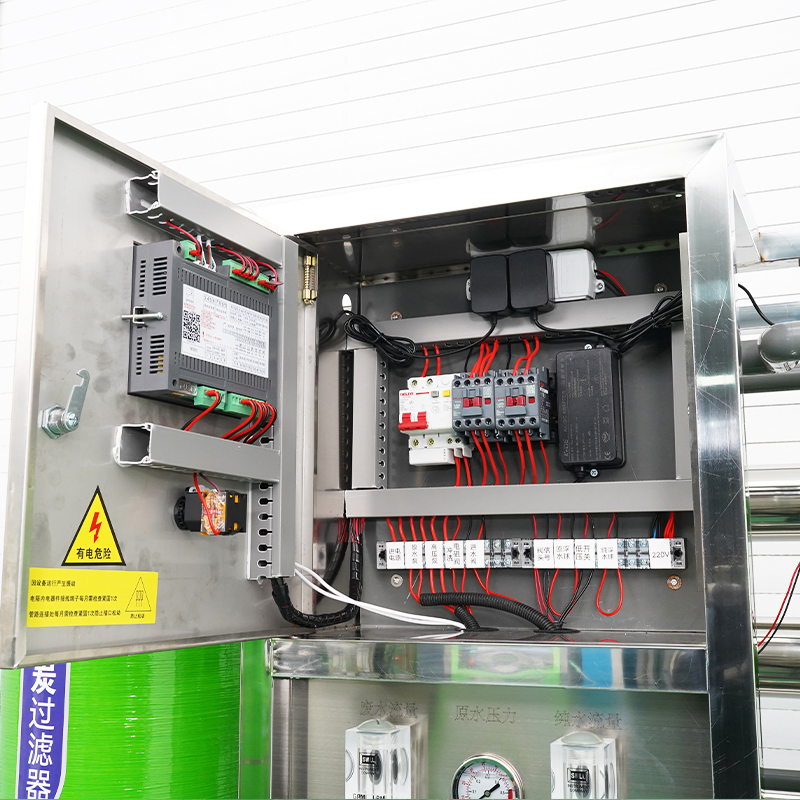 One ton sand carbon canister reverse osmosis water treatment equipment