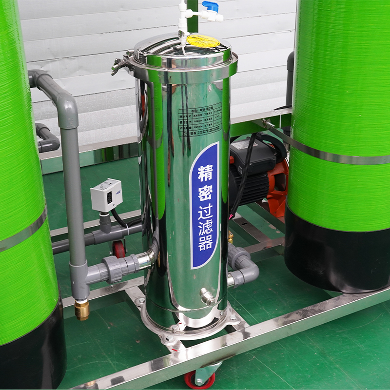 One ton sand carbon canister reverse osmosis water treatment equipment