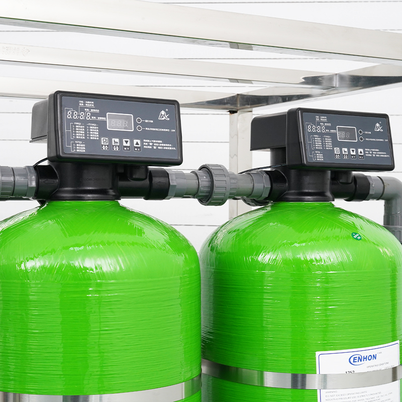 One ton sand carbon canister reverse osmosis water treatment equipment 2